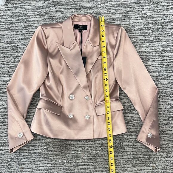 NWT Dundas X Revolve Marion Blazer in Blush Medium - Picture 10 of 16